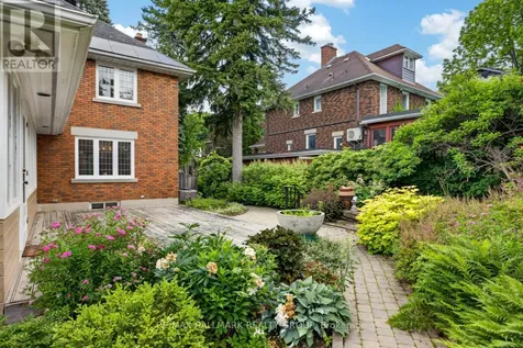 234 Old Irving Place Ottawa ON K1Y 1Z8