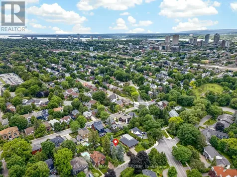 234 Old Irving Place Ottawa ON K1Y 1Z8