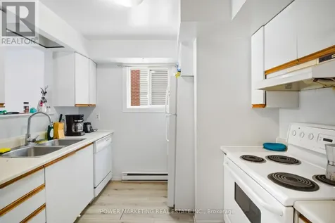 37 Robinson Avenue Ottawa ON K1N 8N8