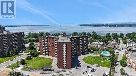 3100 Carling Avenue Ottawa ON K2B 6J6