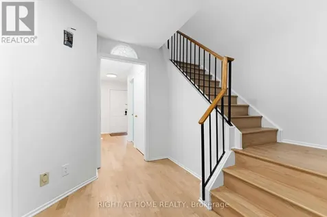 178 Presland Road Ottawa ON K1K 4J7