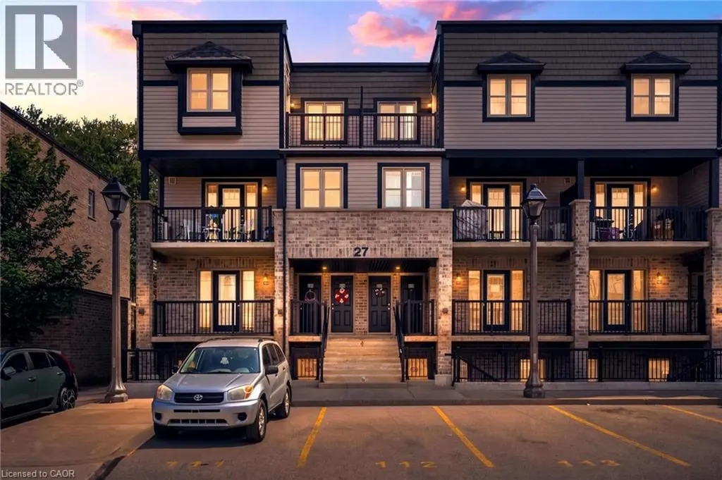 1989 Ottawa Street South Kitchener ON N2E 0G7