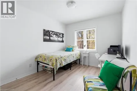 1989 Ottawa Street South Kitchener ON N2E 0G7