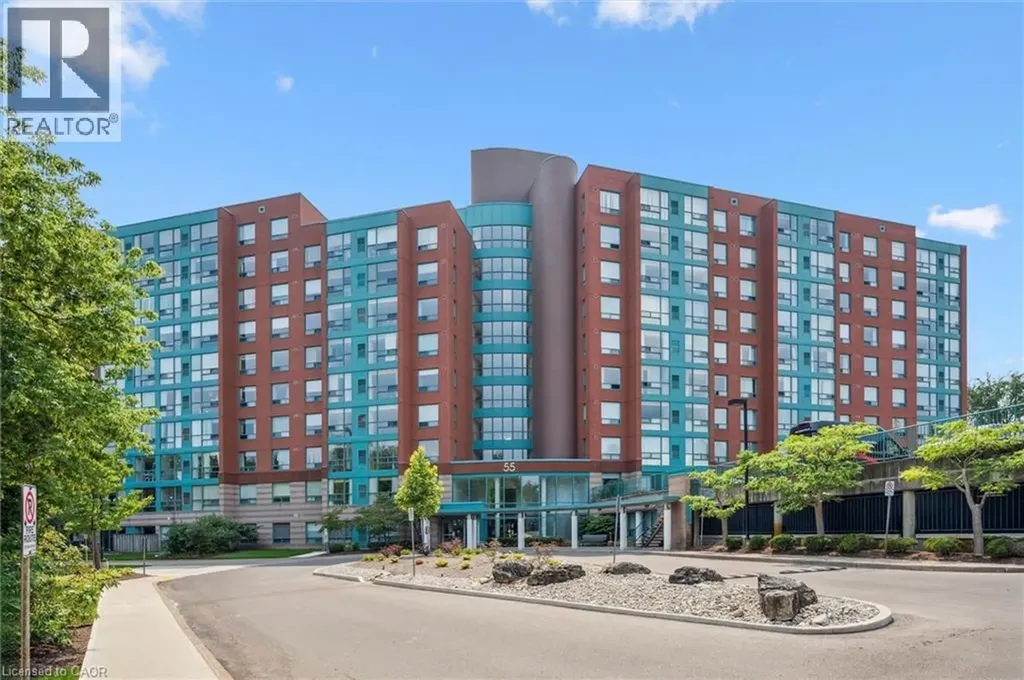 55 Blue Springs Drive Waterloo ON N2J 4T3