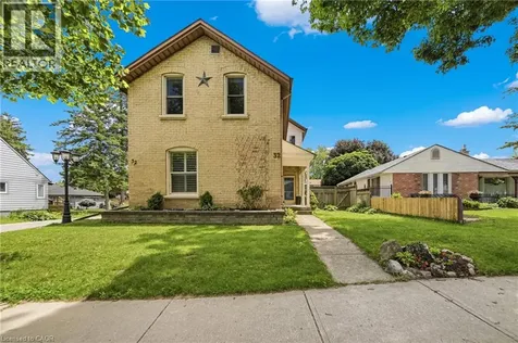 32 Clench Avenue Brantford ON N3T 1B6