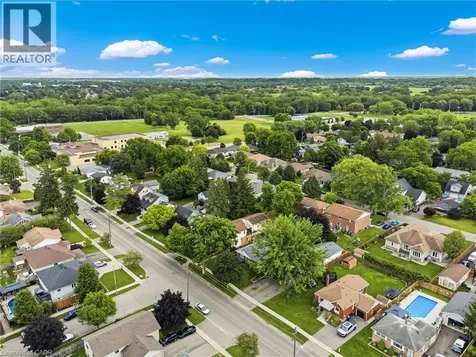 32 Clench Avenue Brantford ON N3T 1B6