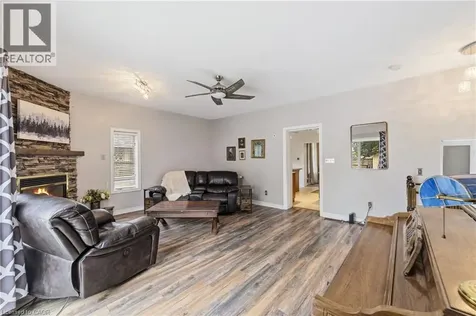 32 Clench Avenue Brantford ON N3T 1B6