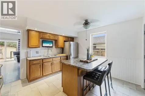 32 Clench Avenue Brantford ON N3T 1B6