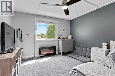 64 Cindy Avenue Cambridge ON N3C 3J2