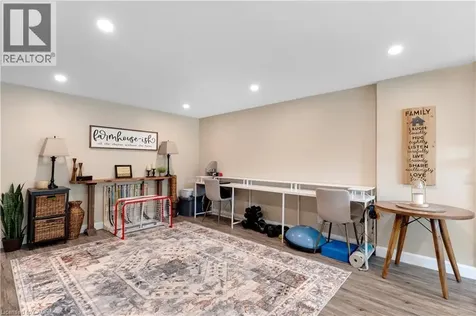 64 Cindy Avenue Cambridge ON N3C 3J2