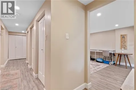 64 Cindy Avenue Cambridge ON N3C 3J2
