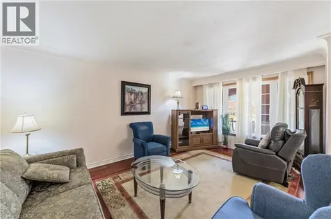 122 Greencedar Drive Hamilton ON L9C 6W6