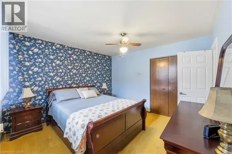 122 Greencedar Drive Hamilton ON L9C 6W6