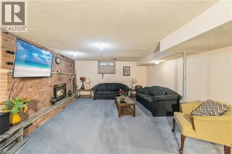 122 Greencedar Drive Hamilton ON L9C 6W6