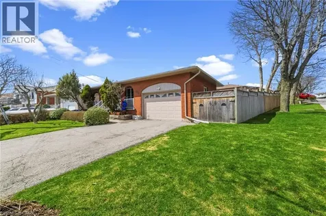 122 Greencedar Drive Hamilton ON L9C 6W6