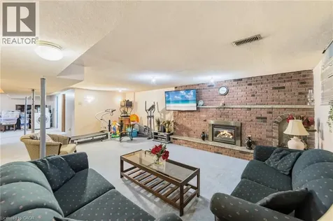 122 Greencedar Drive Hamilton ON L9C 6W6