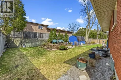 122 Greencedar Drive Hamilton ON L9C 6W6