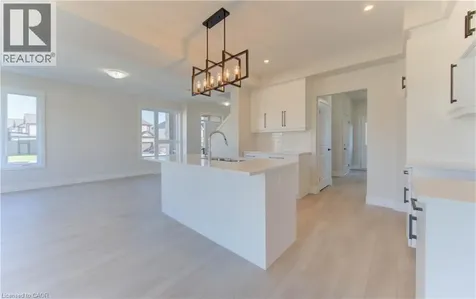 171 Otterbein Road Kitchener ON N2B 0A8