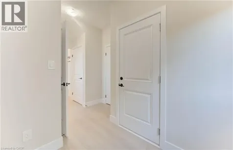 171 Otterbein Road Kitchener ON N2B 0A8