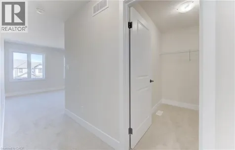 171 Otterbein Road Kitchener ON N2B 0A8