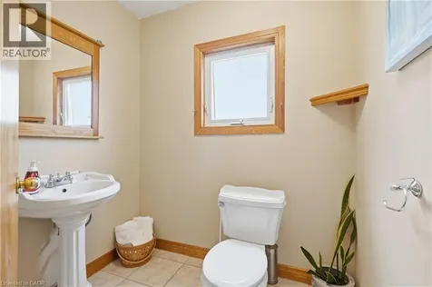 27 Drummond Crescent Fort Erie ON L2A 1L3