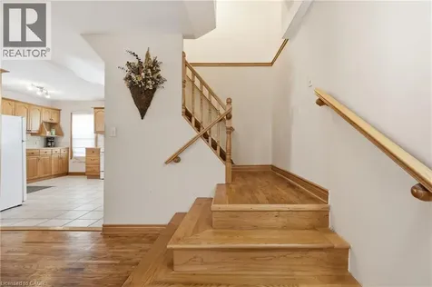 27 Drummond Crescent Fort Erie ON L2A 1L3