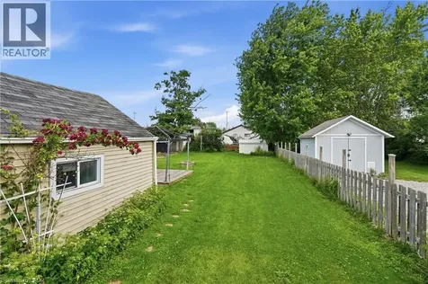 27 Drummond Crescent Fort Erie ON L2A 1L3