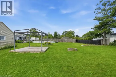 27 Drummond Crescent Fort Erie ON L2A 1L3