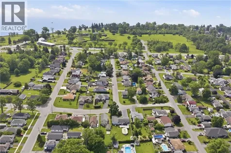 27 Drummond Crescent Fort Erie ON L2A 1L3