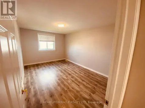 668A Butternut Avenue Waterloo ON N2V 2L1