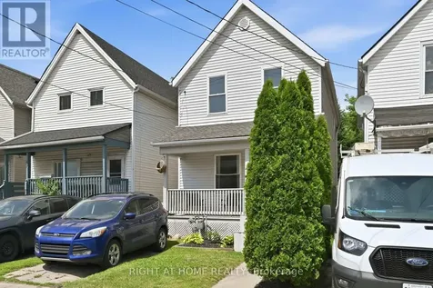 69 Hillyard Street Hamilton (industrial Sector) ON L8L 6B3