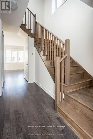 16 Monteith Drive South Brantford ON L3T 0W6