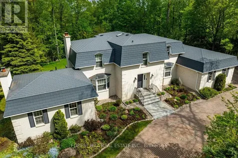 1836 Quantz Crescent Innisfil ON L9S 1X2