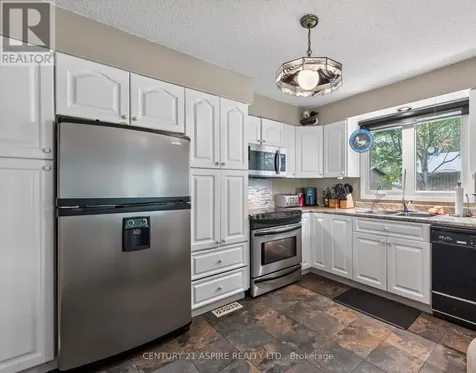 324 Rantz Road Petawawa ON K8H 2W8