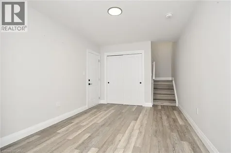 143 Elgin Street North Cambridge ON N1R 0E1