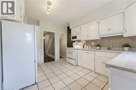 85 Barrie Street Cambridge ON N1S 3B1