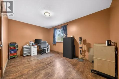 86 Chimney Hill Drive Cambridge ON N1T 1H3