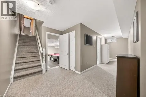 86 Chimney Hill Drive Cambridge ON N1T 1H3