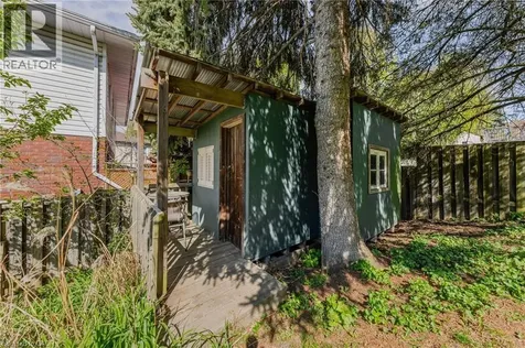 86 Chimney Hill Drive Cambridge ON N1T 1H3