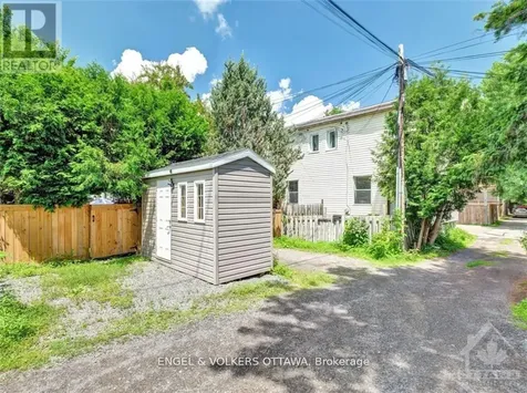 187 Ivy Crescent Ottawa ON K1M 1X9