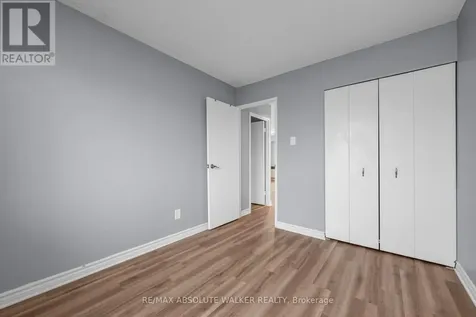 158C Mcarthur Avenue Ottawa ON K1L 8E7