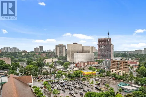 158C Mcarthur Avenue Ottawa ON K1L 8E7