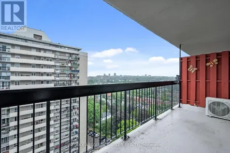 158C Mcarthur Avenue Ottawa ON K1L 8E7