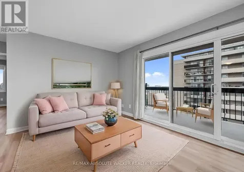 158C Mcarthur Avenue Ottawa ON K1L 8E7