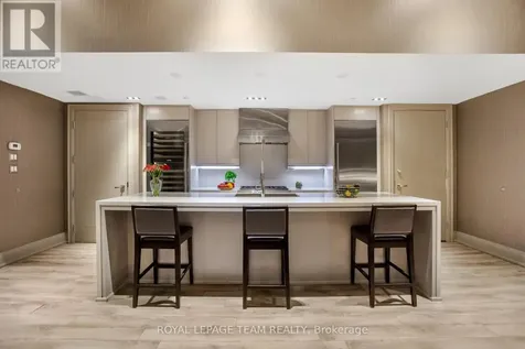 111 Champagne Avenue South Ottawa ON K1S 5V3