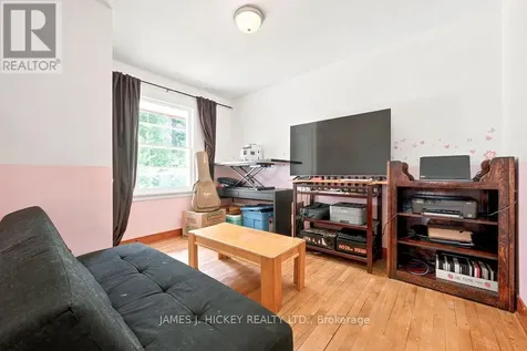 50 Rutherford Avenue Deep River ON K0J 1P0
