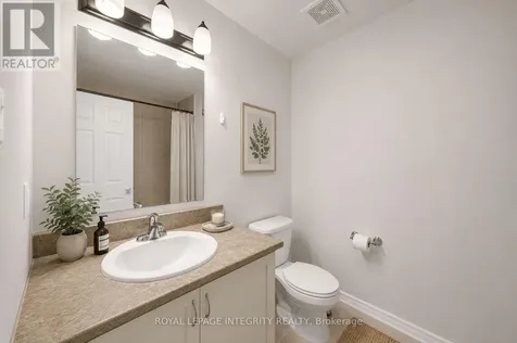 268 Paseo Pvt Private Ottawa ON K2G 4N7