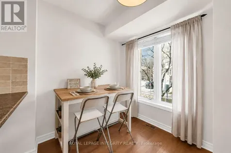 268 Paseo Pvt Private Ottawa ON K2G 4N7
