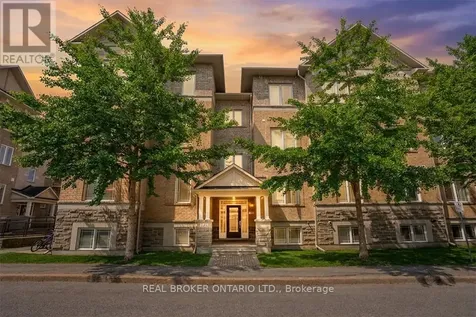 176 Paseo Private Ottawa ON K2G 4N7