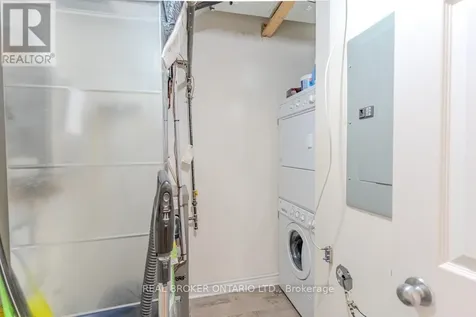 176 Paseo Private Ottawa ON K2G 4N7